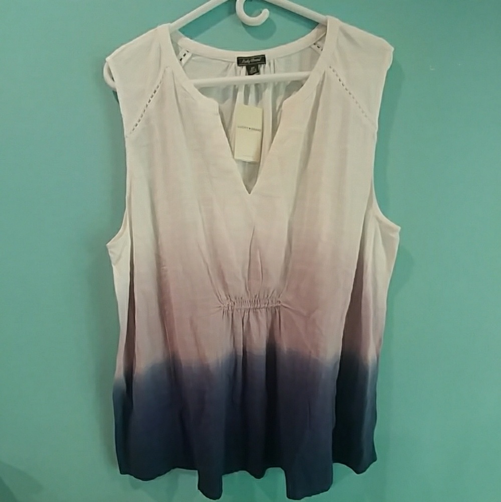 Host Pick! 🎉 Lucky brand women top🎉👍